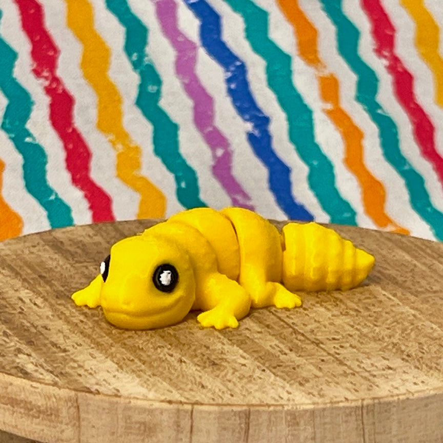 Mini Movers – Articulated Pocket Fidget Creatures