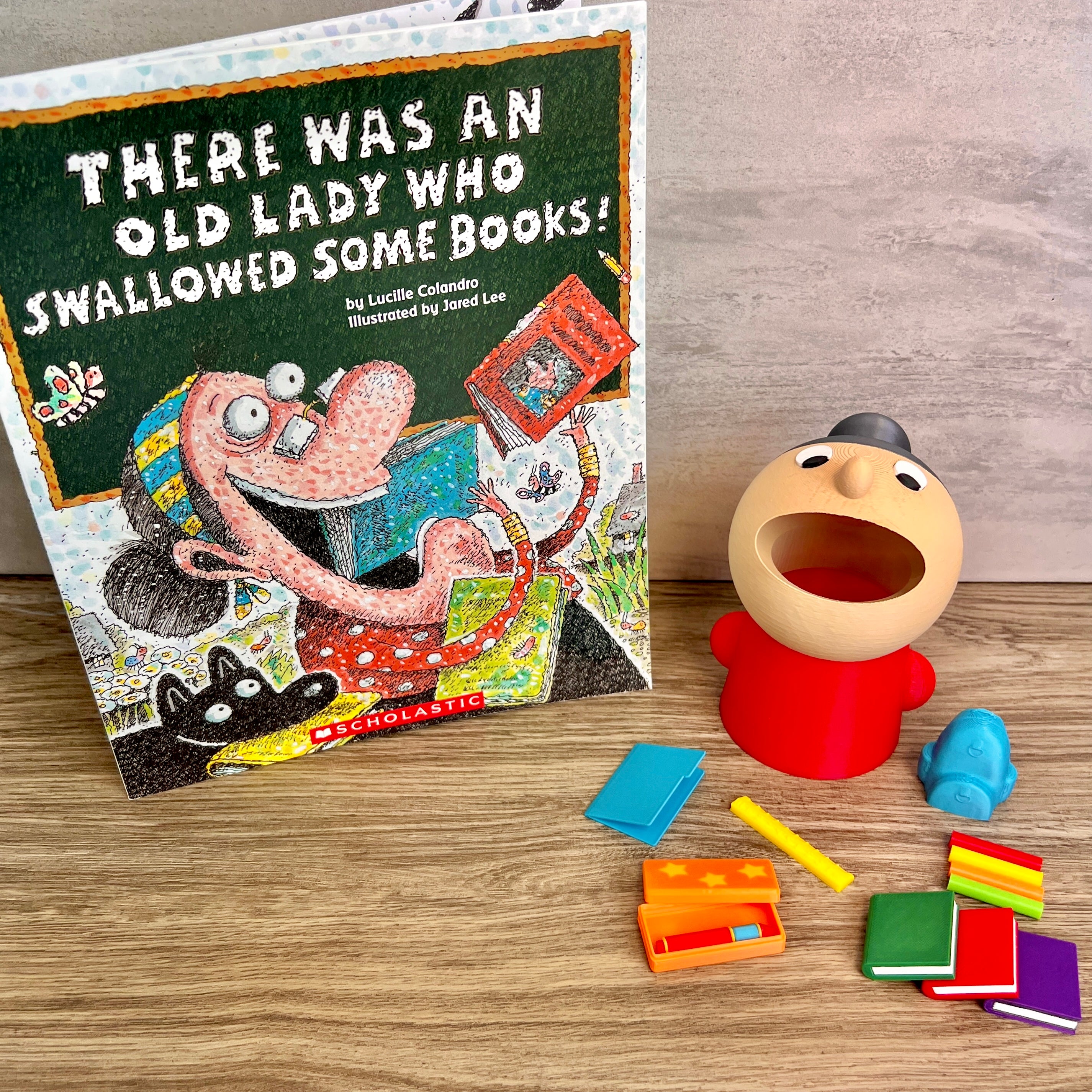 There Was An Old Lady Who Swallowed Some Books Read-Along Set (Back to School)