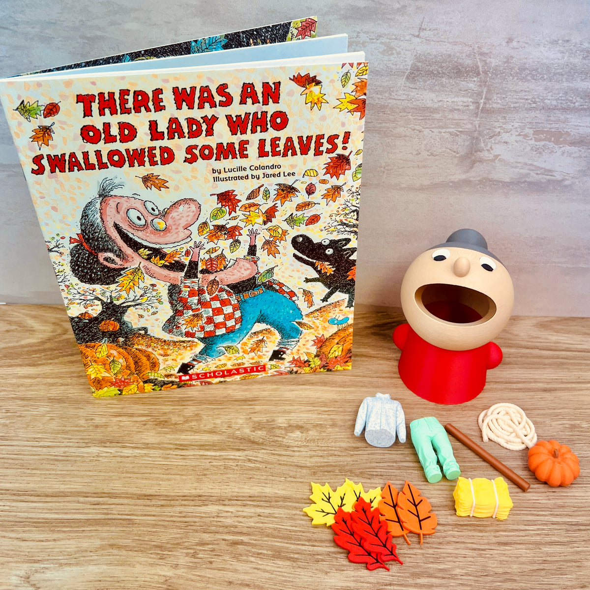 There Was An Old Lady Who Swallowed Some Leaves Read-Along Set (Fall/Autumn)